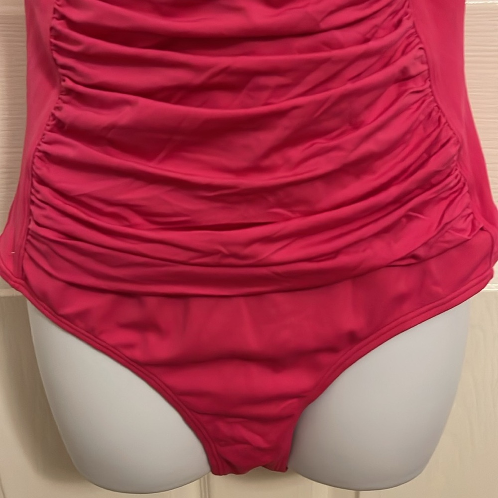 Jantzen swimsuit - Picture 4 of 10